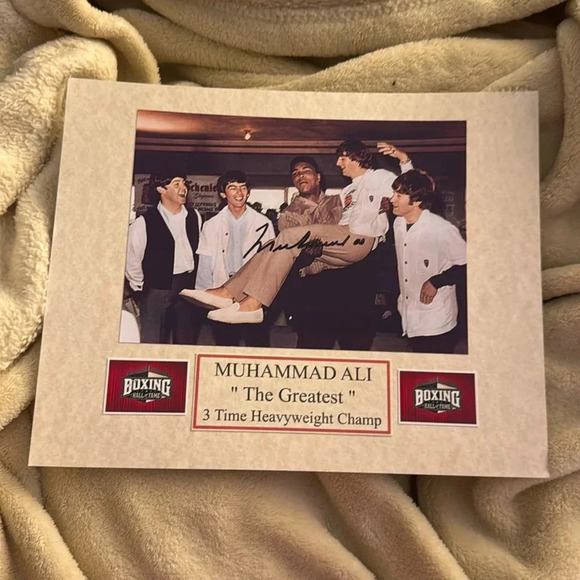 Muhammad Ali autographed photo - Picture 1 of 1